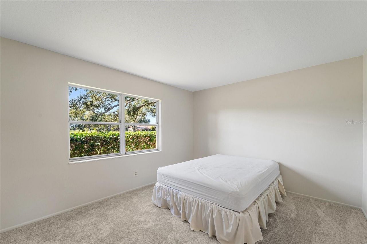 7860 Palm Aire Lane, Unit 104, Sarasota, FL 34243 Photo