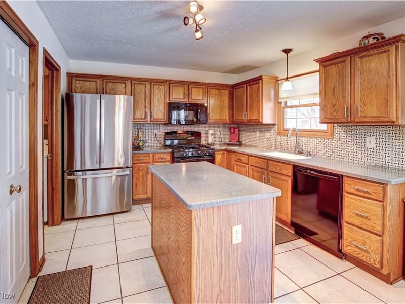 4648 Sawgrass Avenue, Brunswick, OH 44212 Photo 4