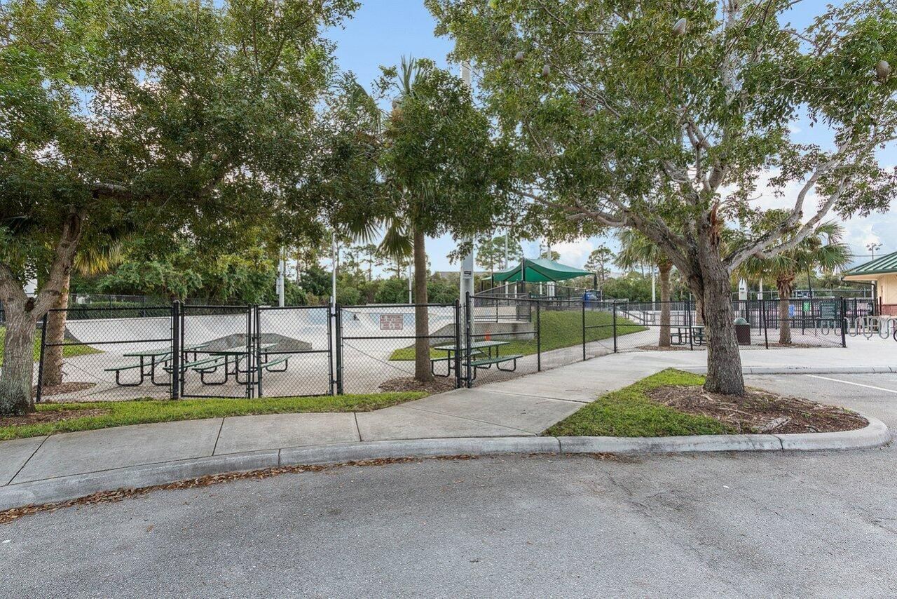 1131 N Prescott Drive, Jupiter, FL 33458 Photo