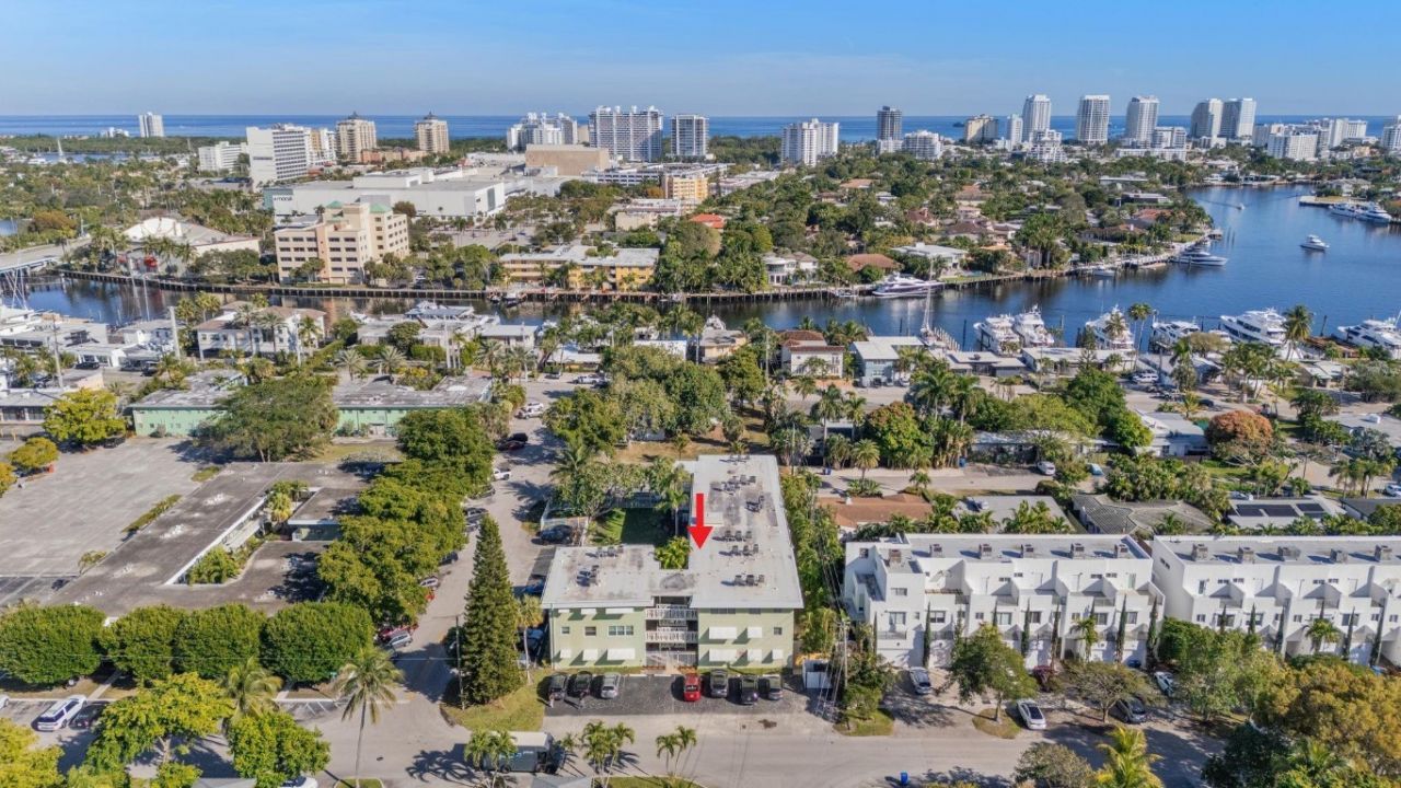 1900 NE 8th Court, Unit 206, Fort Lauderdale, FL 33304 Photo