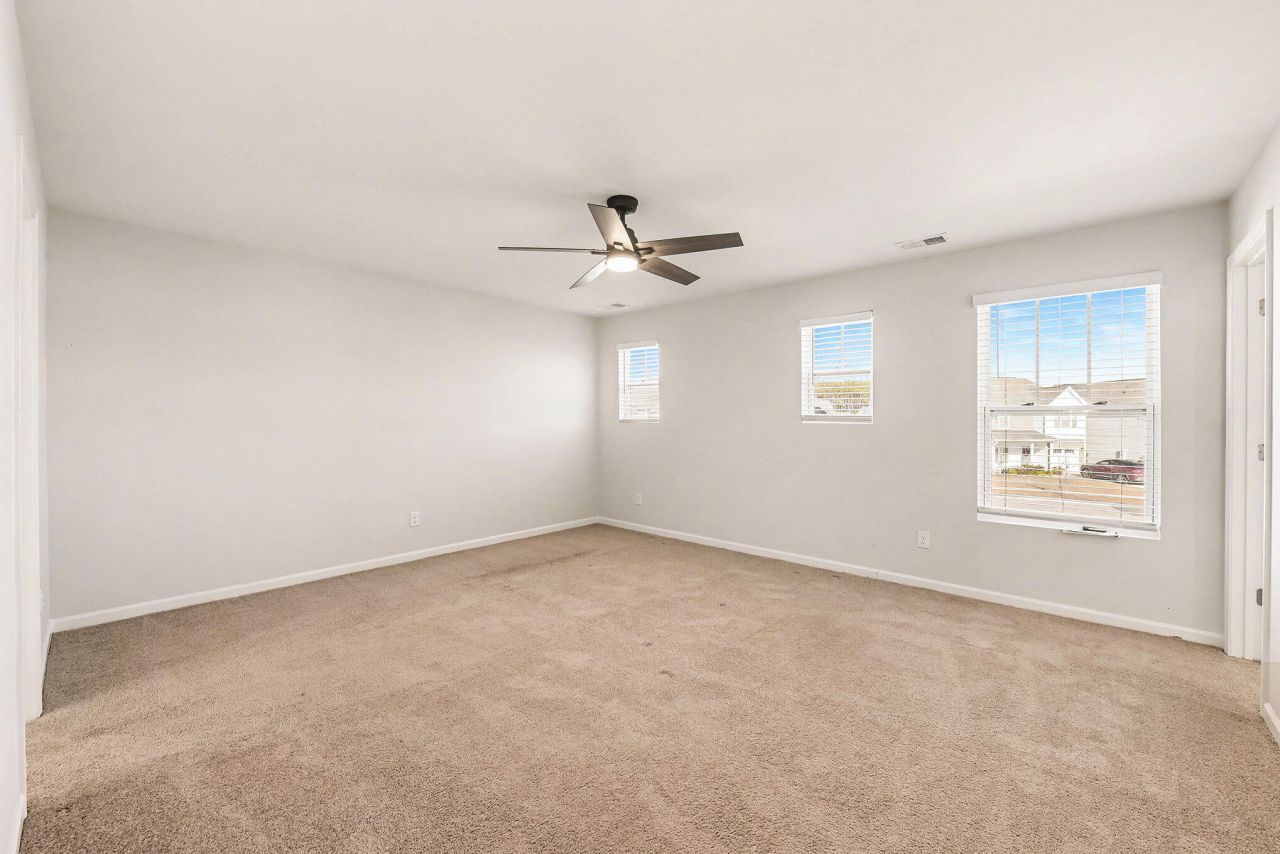 523 Purple Finch Road Photo 15