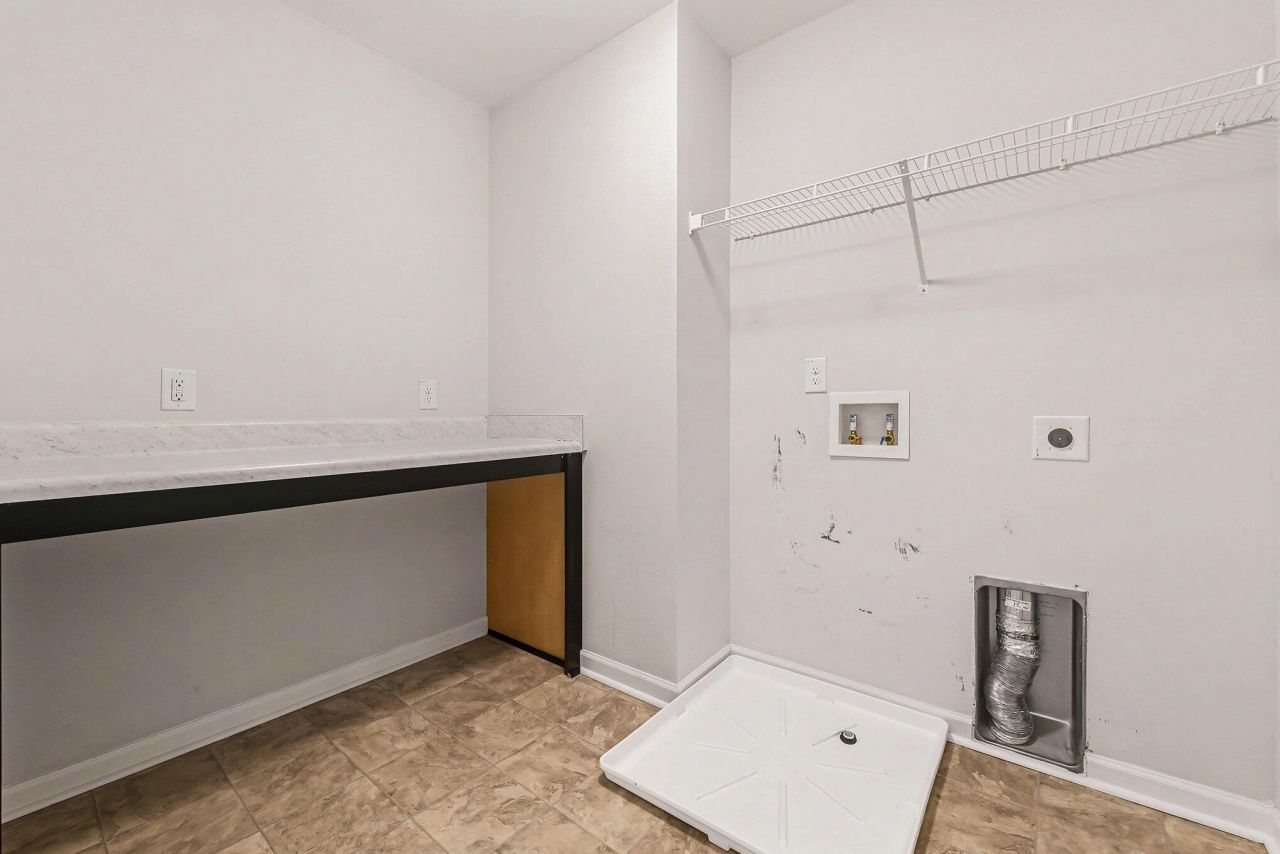 523 Purple Finch Road Photo 21