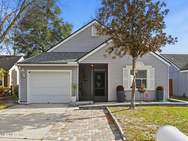 8035 MACTAVISH Way E, Jacksonville, FL 32244