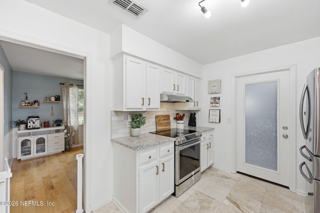 1828 Hamlet Lane N, Neptune Beach, FL 32266 Photo