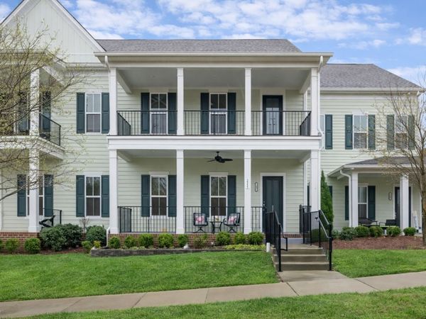 2355 Fairchild Cir, Unit 102, Nolensville, TN 37135