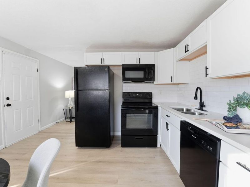 577 Barcher Road, Columbus, OH 43207 Photo 13