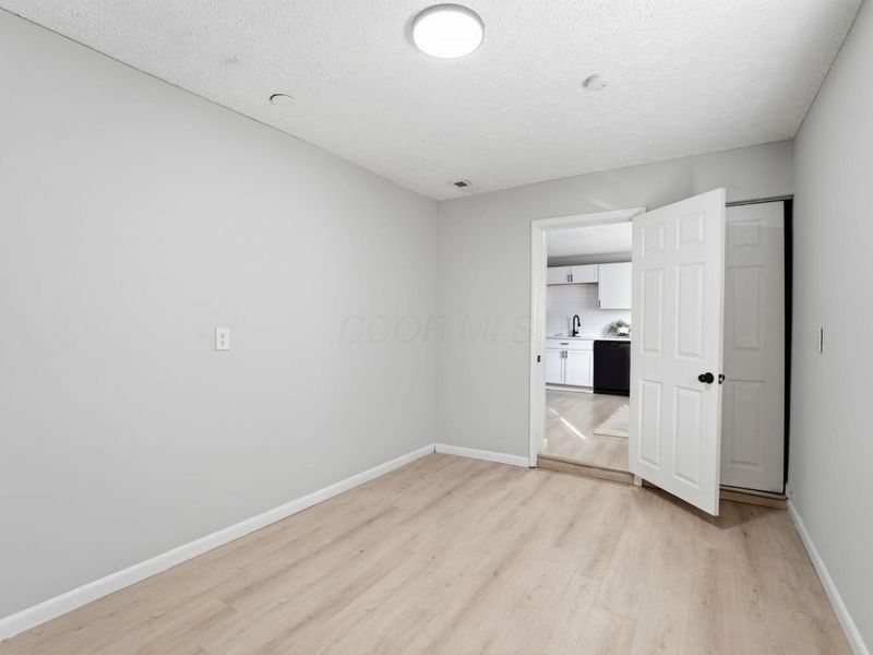 577 Barcher Road, Columbus, OH 43207 Photo 28