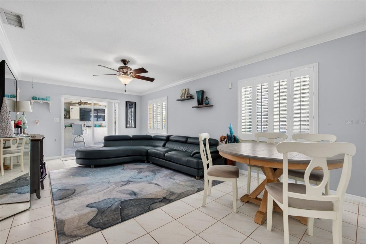 5676 Beneva Woods Circle, Sarasota, FL 34233 Photo