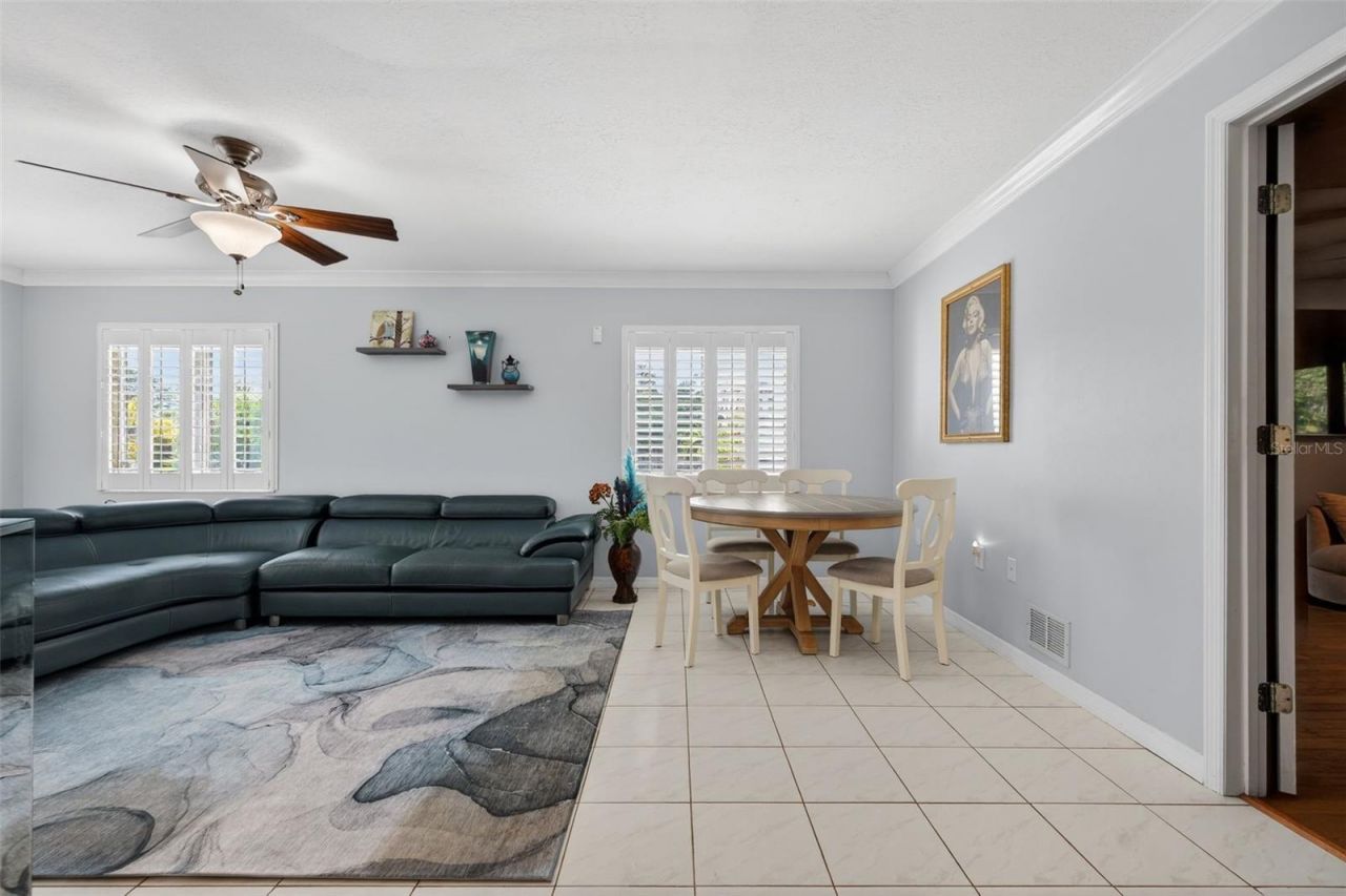 5676 Beneva Woods Circle, Sarasota, FL 34233 Photo