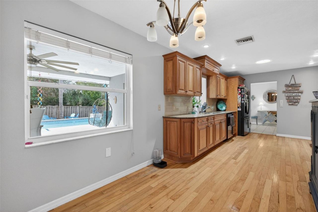 5676 Beneva Woods Circle, Sarasota, FL 34233 Photo