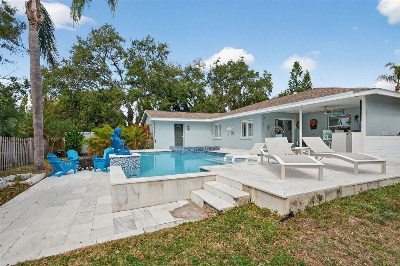 5676 Beneva Woods Circle, Sarasota, FL 34233 Photo