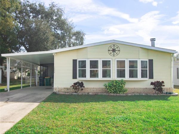 1664 ELKHART CIRCLE, TAVARES, FL 32778