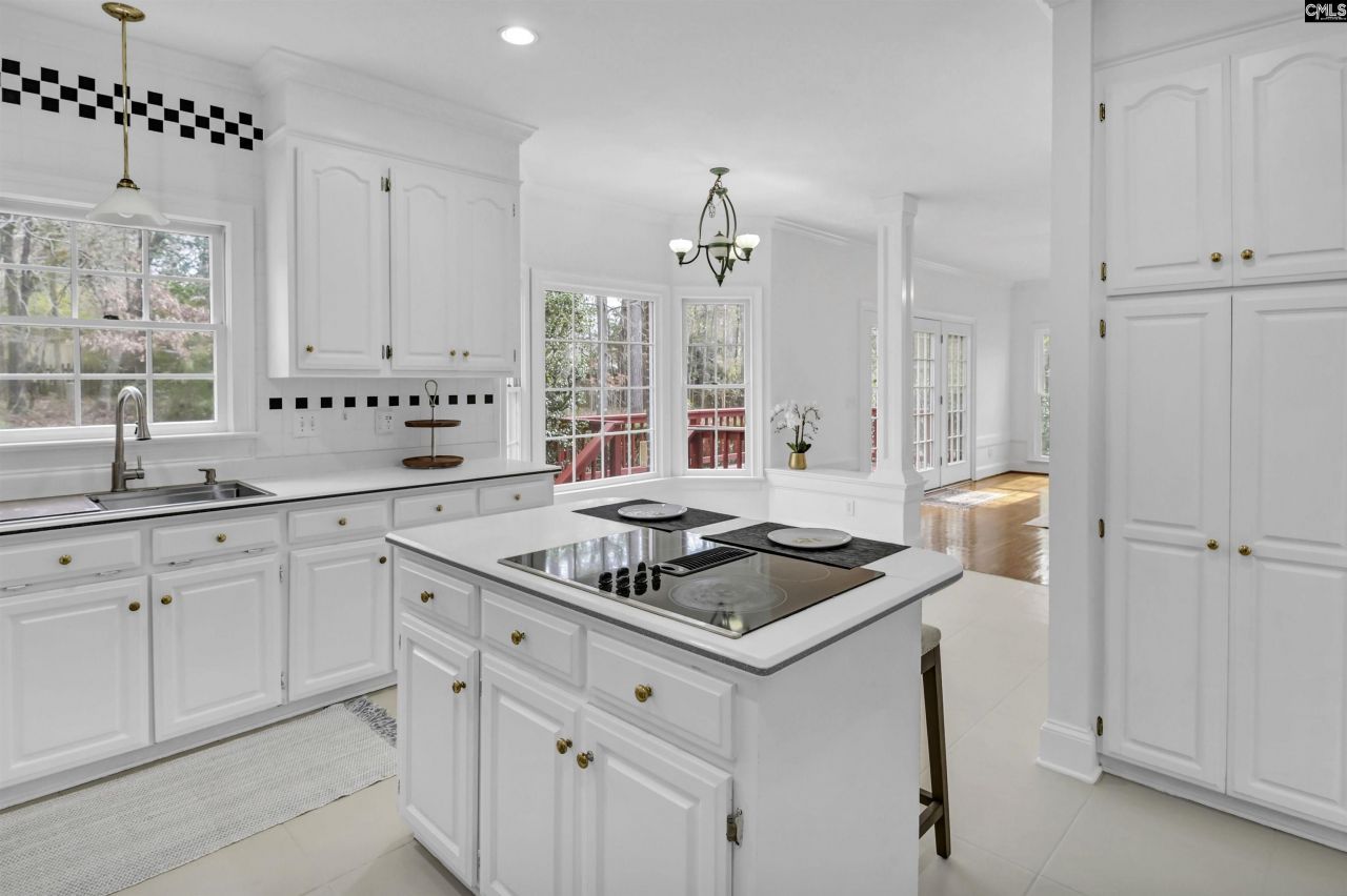 256 Sheringham Road Photo 19