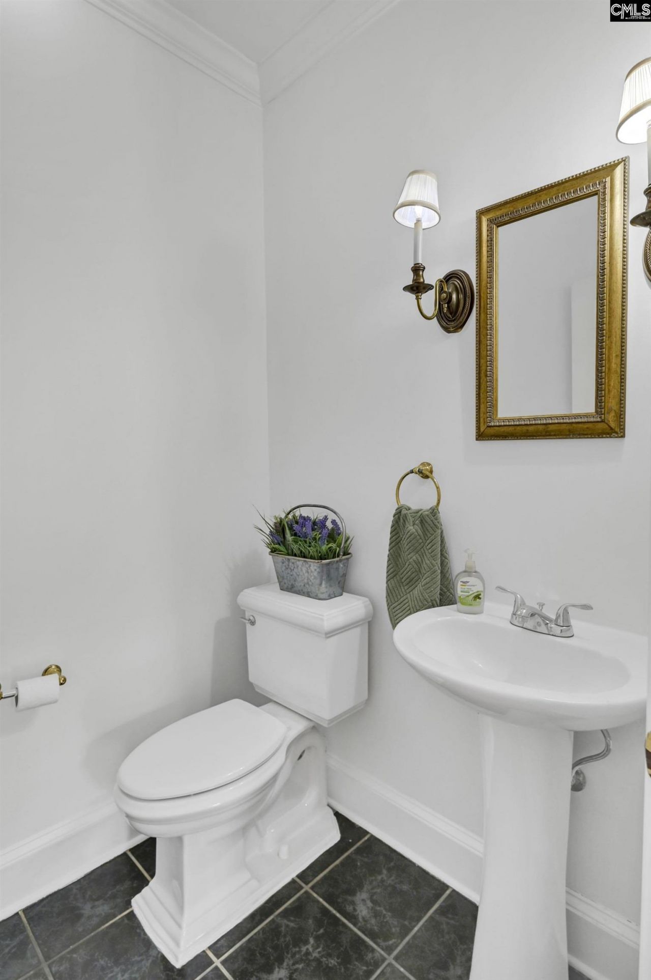 256 Sheringham Road Photo 22