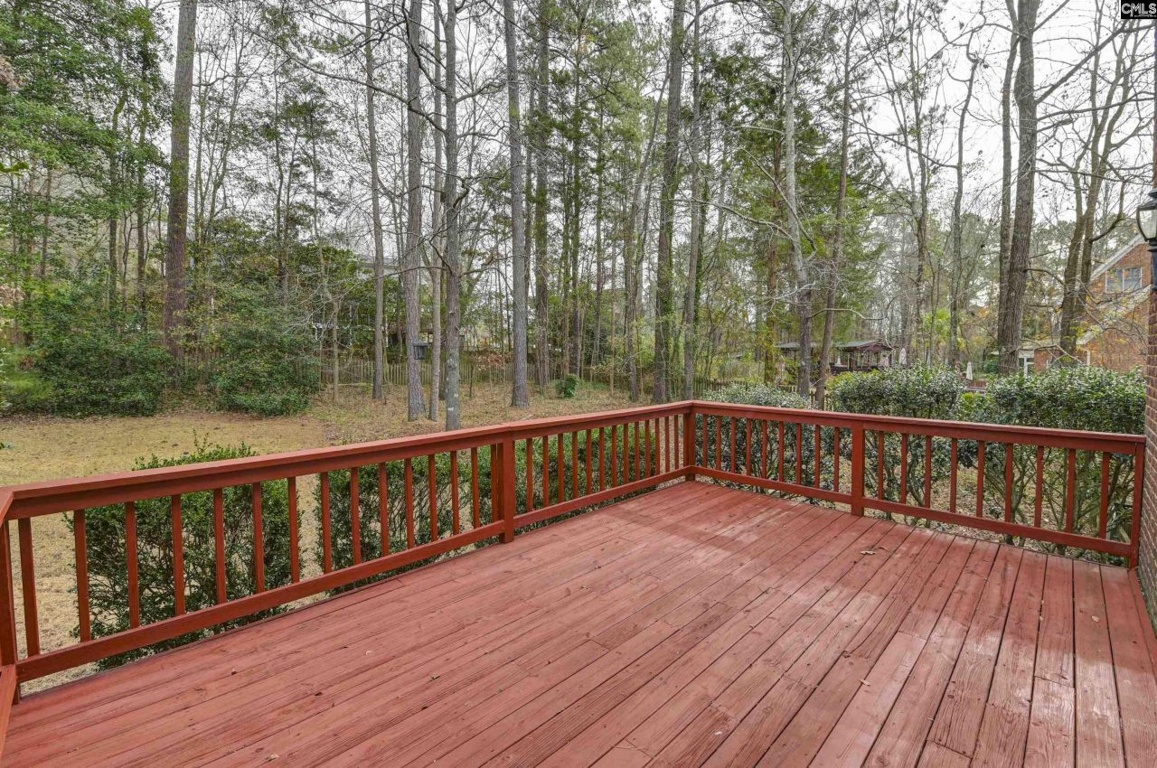 256 Sheringham Road Photo 39