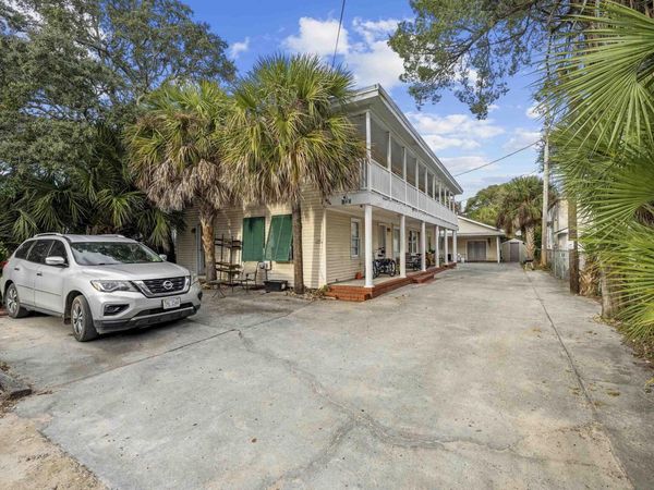 304 2nd Ave. N , Myrtle Beach, SC 29577