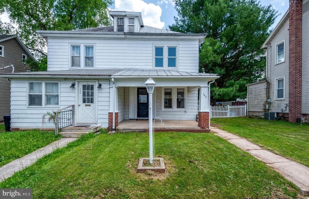 143 N 2nd Street, Mount Wolf, PA 17347 Main Photo