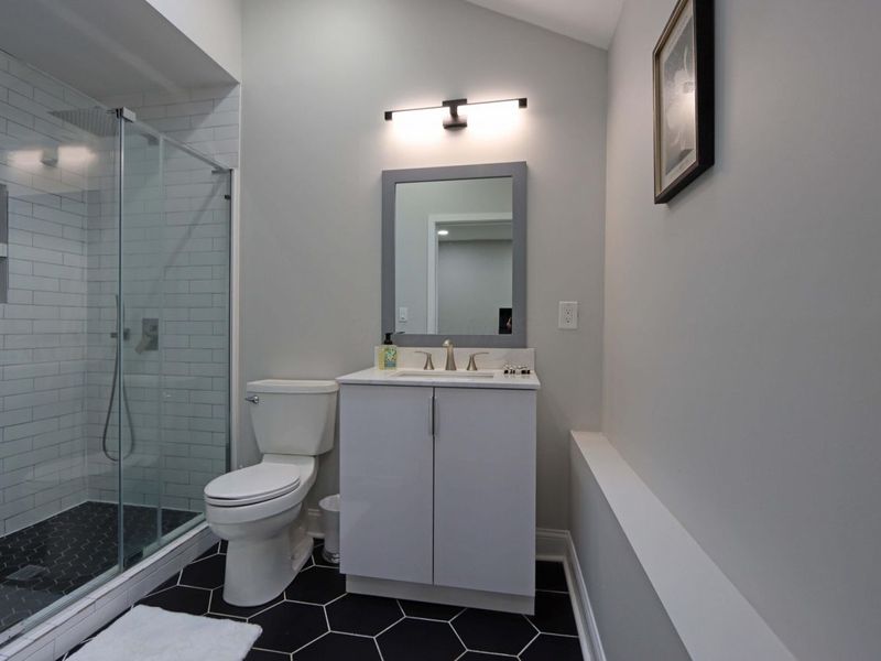 745 Highland Drive, Columbus, OH 43214 Photo 12