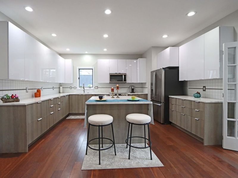 745 Highland Drive, Columbus, OH 43214 Photo 17