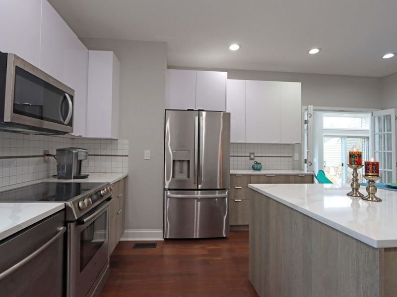 745 Highland Drive, Columbus, OH 43214 Photo 22