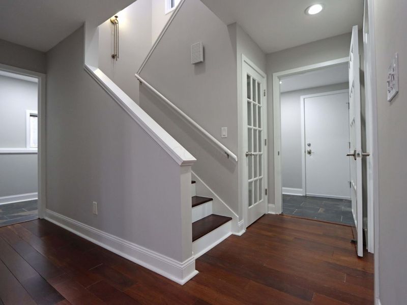 745 Highland Drive, Columbus, OH 43214 Photo 9