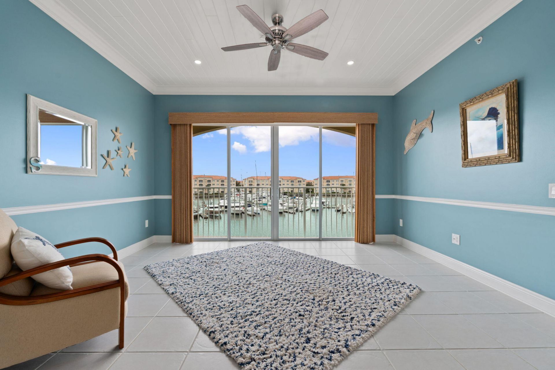 9 Harbour Isle Drive E, Unit 305, Hutchinson Island, FL 34949 Photo