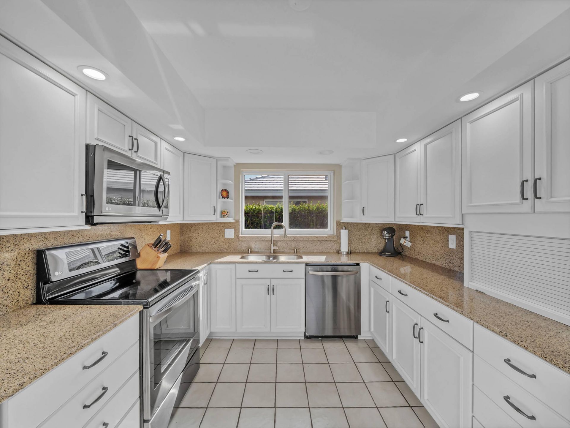 830 Cypress Way, Boca Raton, FL 33486 Photo