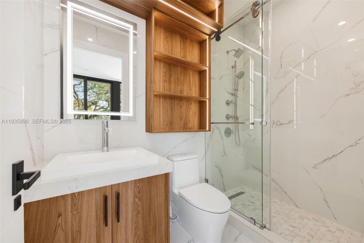 Please Call For Address, South Miami, FL 33143 Photo