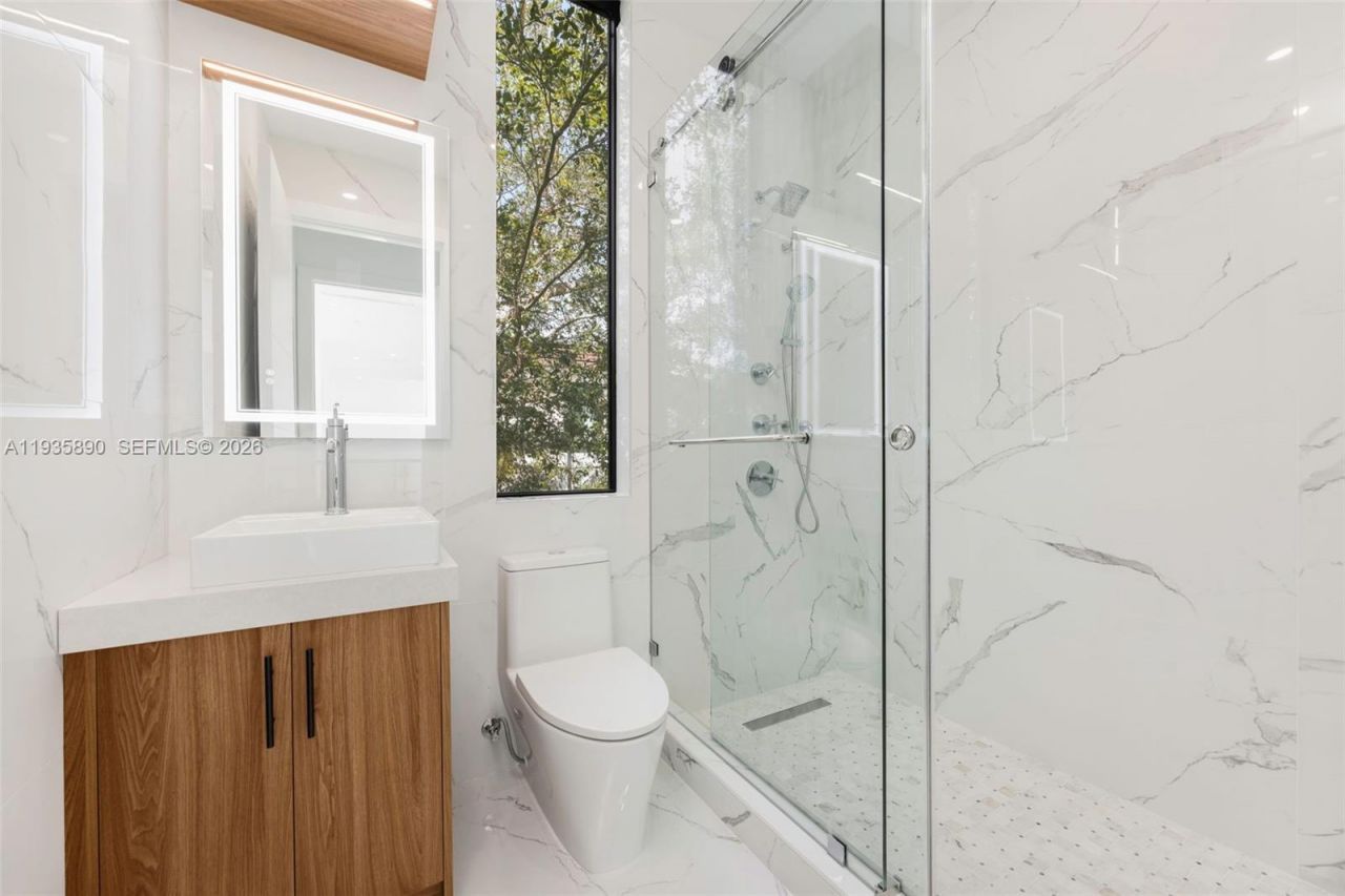 Please Call For Address, South Miami, FL 33143 Photo