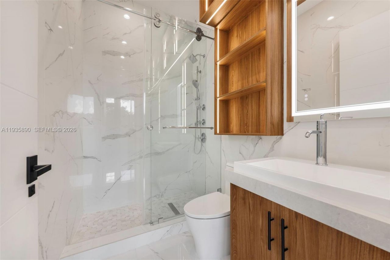 Please Call For Address, South Miami, FL 33143 Photo