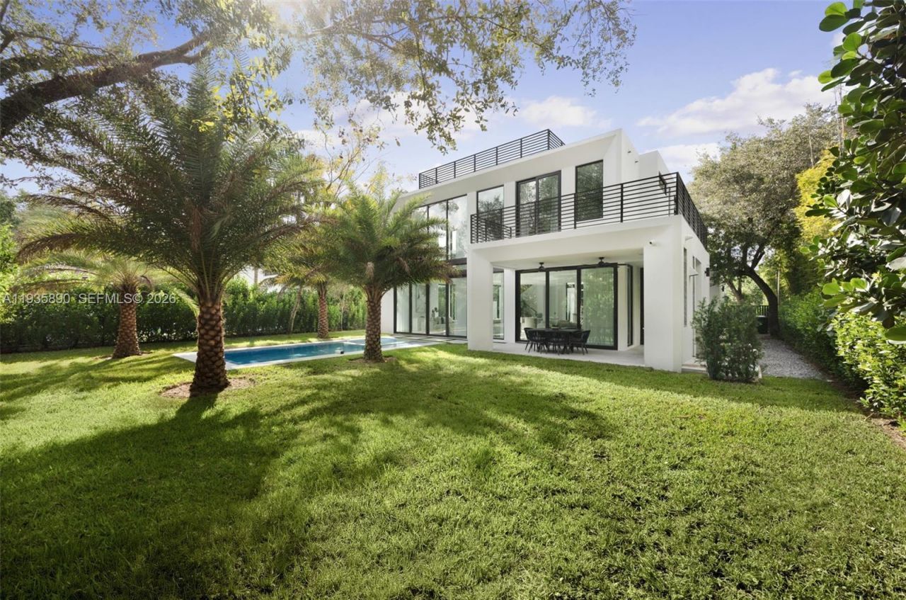 Please Call For Address, South Miami, FL 33143 Photo