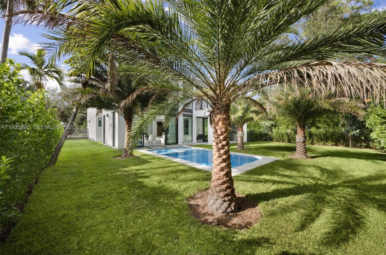 Please Call For Address, South Miami, FL 33143 Photo