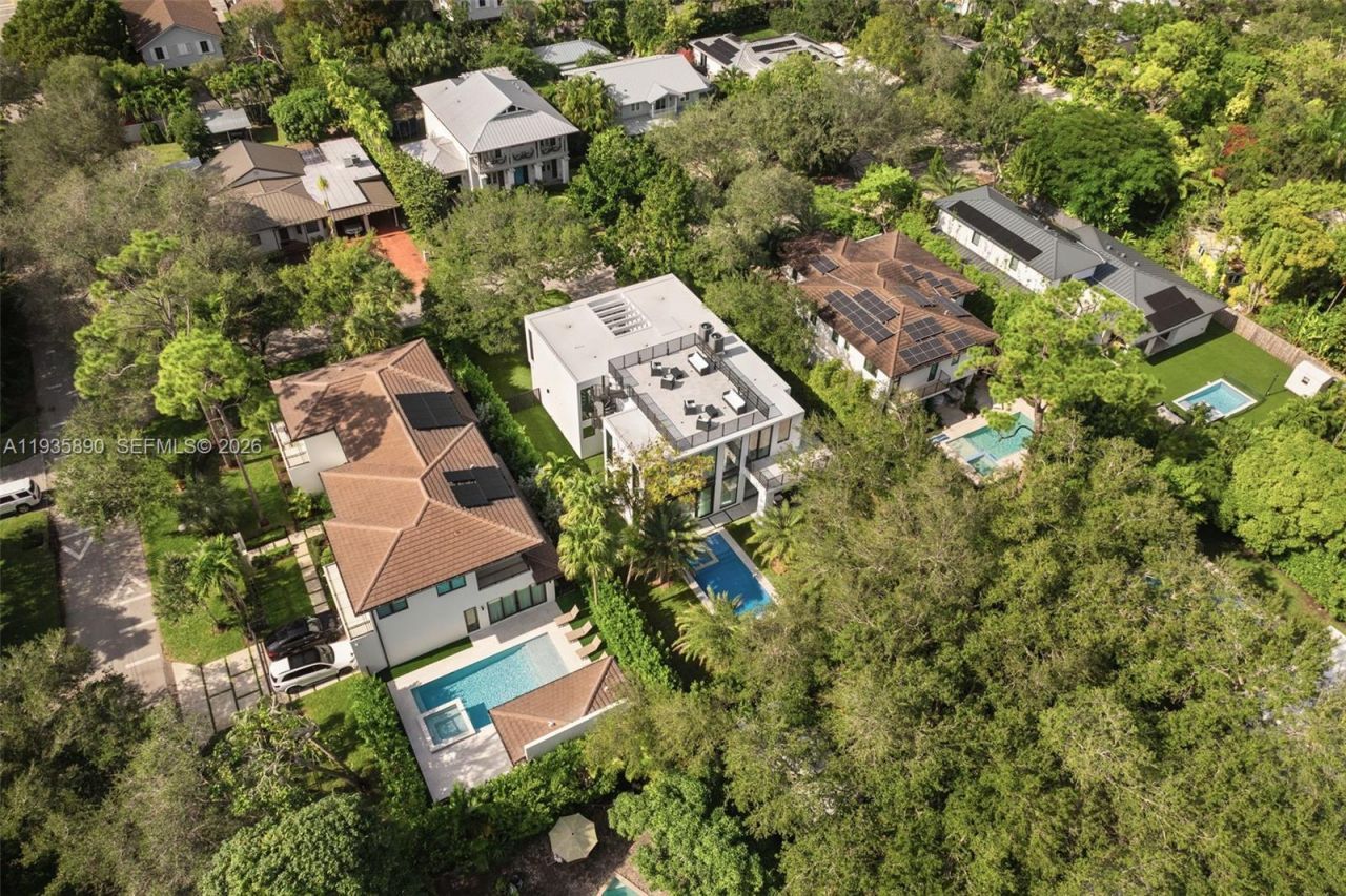 Please Call For Address, South Miami, FL 33143 Photo