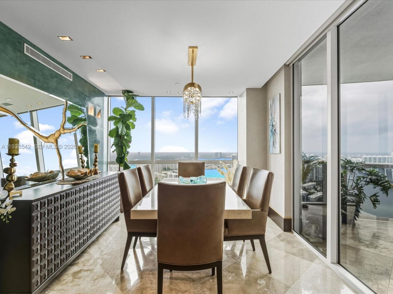 18201 Collins Ave, Unit 5101, Sunny Isles Beach, FL 33160 Photo