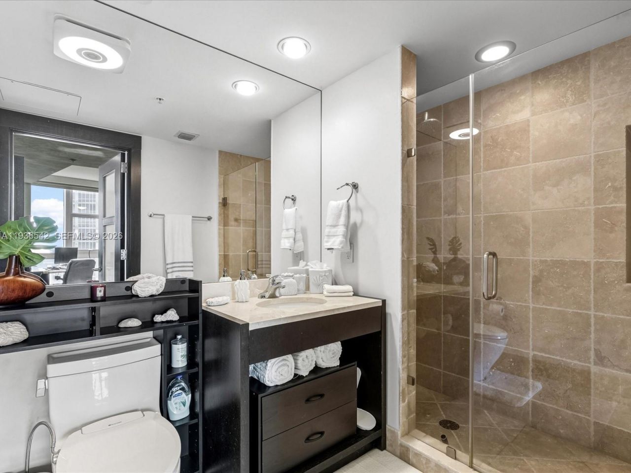 18201 Collins Ave, Unit 5101, Sunny Isles Beach, FL 33160 Photo