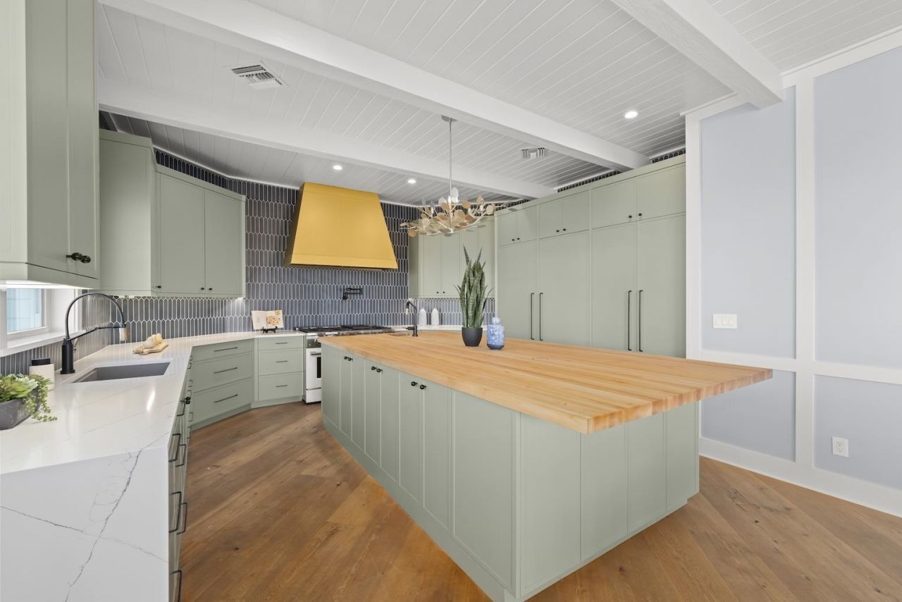 6401 Pine Ave, Sanibel, FL 33957 Photo