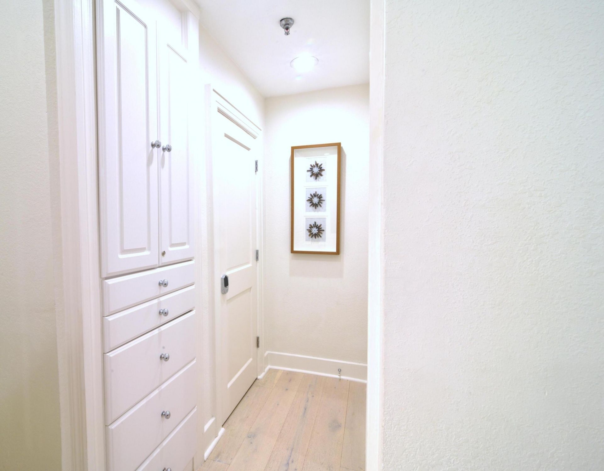 235 Sunrise Avenue, Unit 1005, Palm Beach, FL 33480 Photo