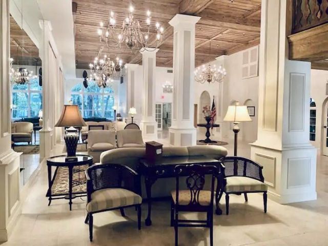 235 Sunrise Avenue, Unit 1005, Palm Beach, FL 33480 Photo