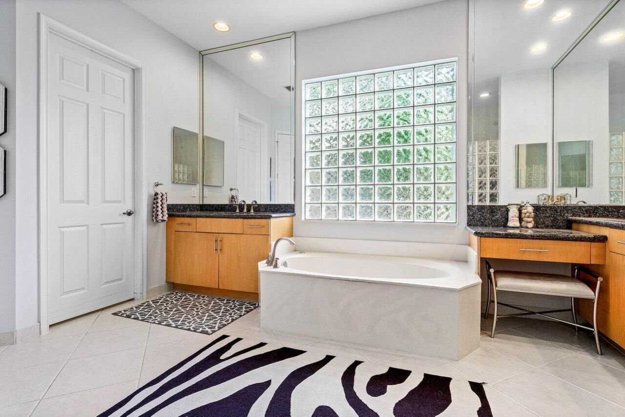 7208 Corning Circle, Boynton Beach, FL 33437 Photo