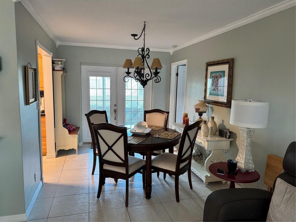 7002 NW 93rd Avenue, Tamarac, FL 33321 Photo