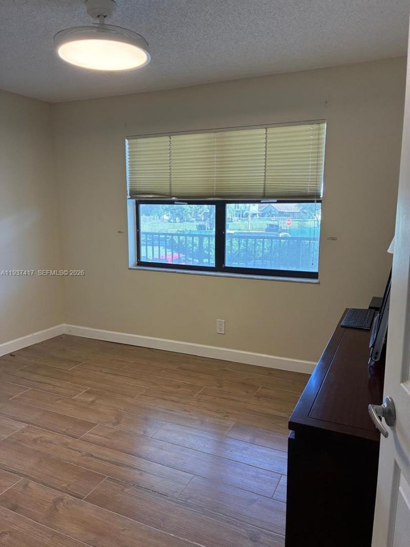 10300 NW 30th Ct, Unit 210, Sunrise, FL 33322 Photo