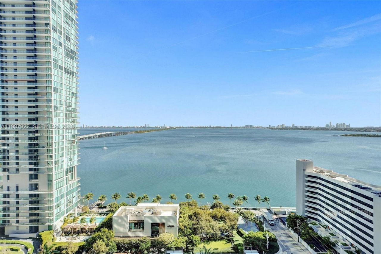 480 NE 31st St , Unit 1705, Miami, FL 33137 Photo