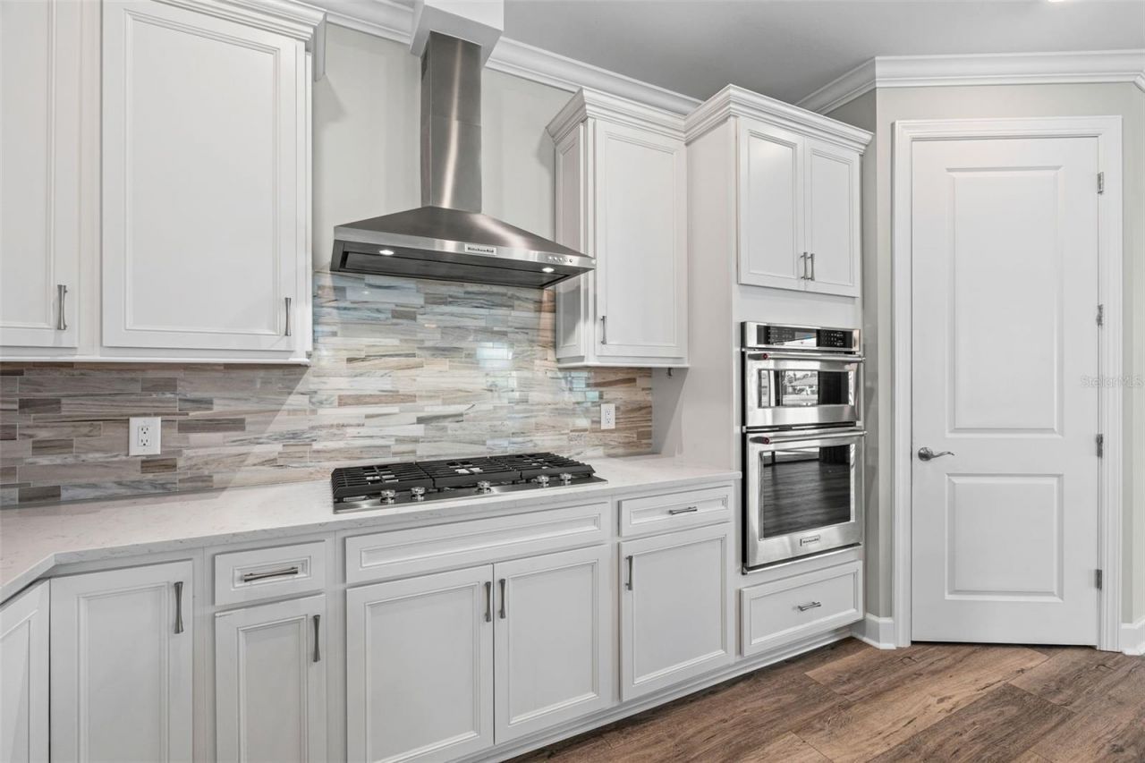 17907 Eastbrook Terrace, Bradenton, FL 34202 Photo