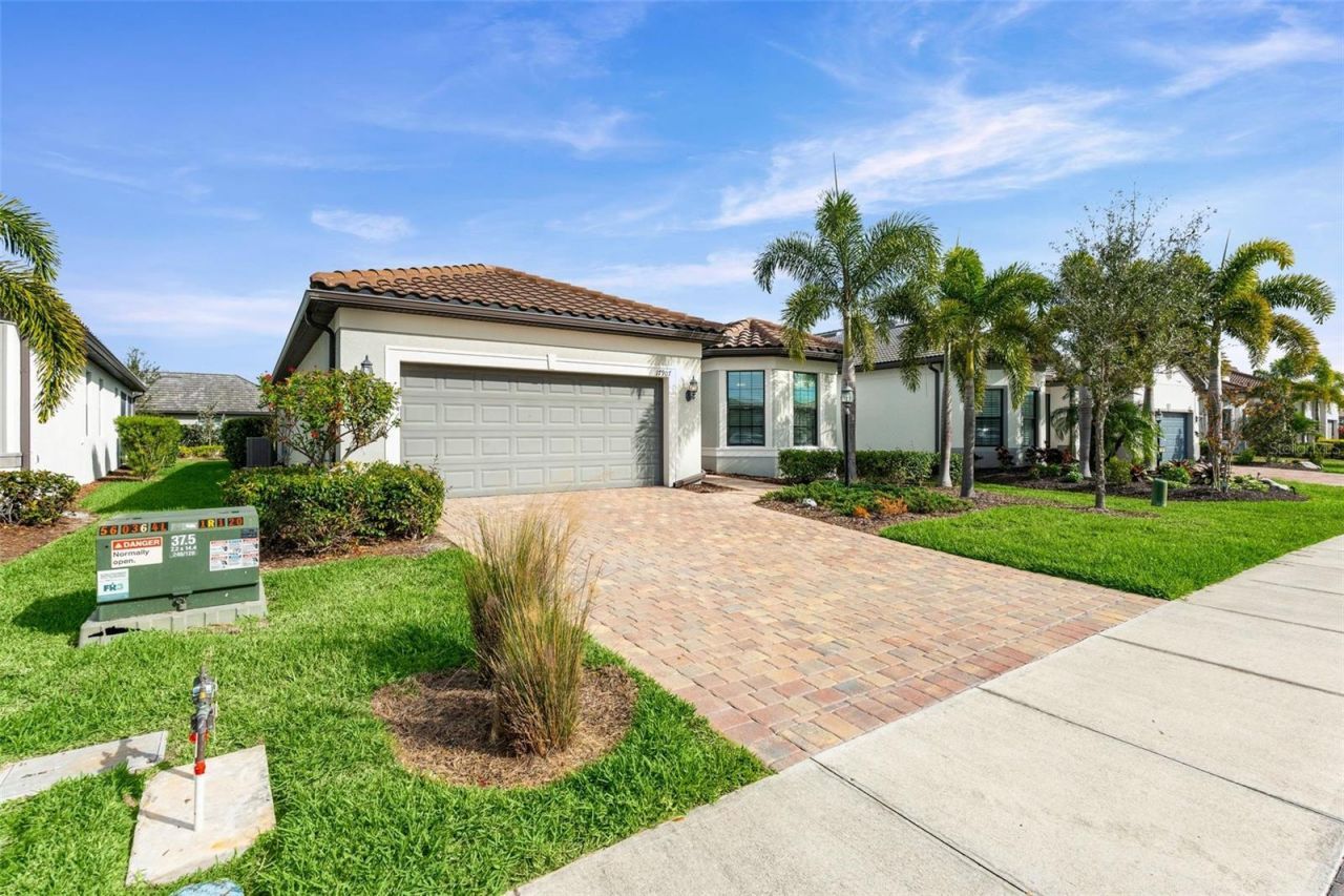 17907 Eastbrook Terrace, Bradenton, FL 34202 Photo