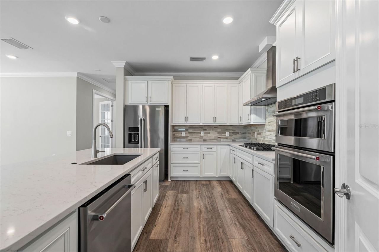 17907 Eastbrook Terrace, Bradenton, FL 34202 Photo