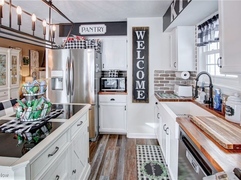 920 Yorktown Drive, Medina, OH 44256 Photo 5