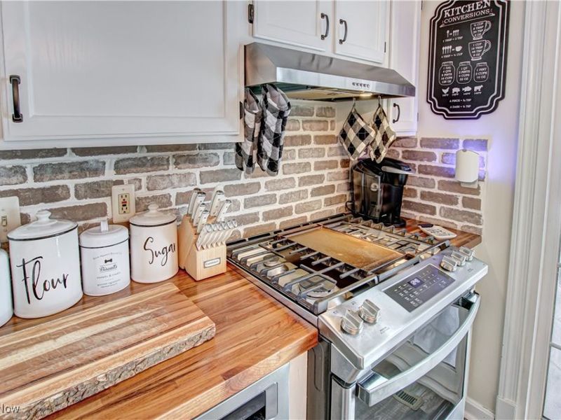 920 Yorktown Drive, Medina, OH 44256 Photo 6