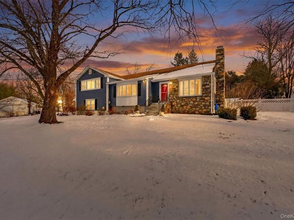 29 Walton Drive, Mahopac, NY 10541