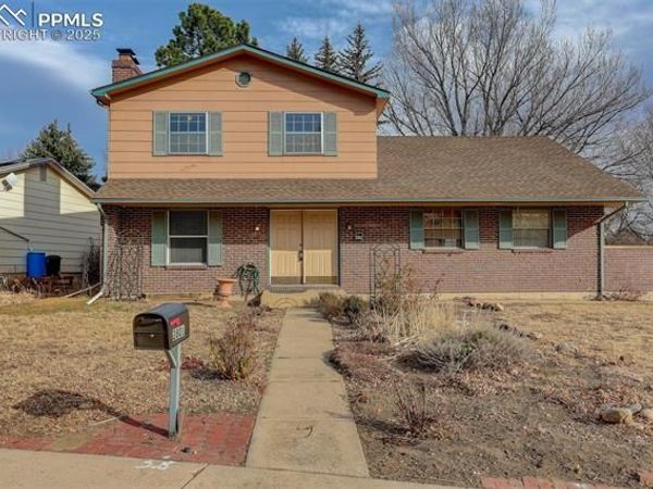 2801 Dawn Drive, Colorado Springs, CO 80918