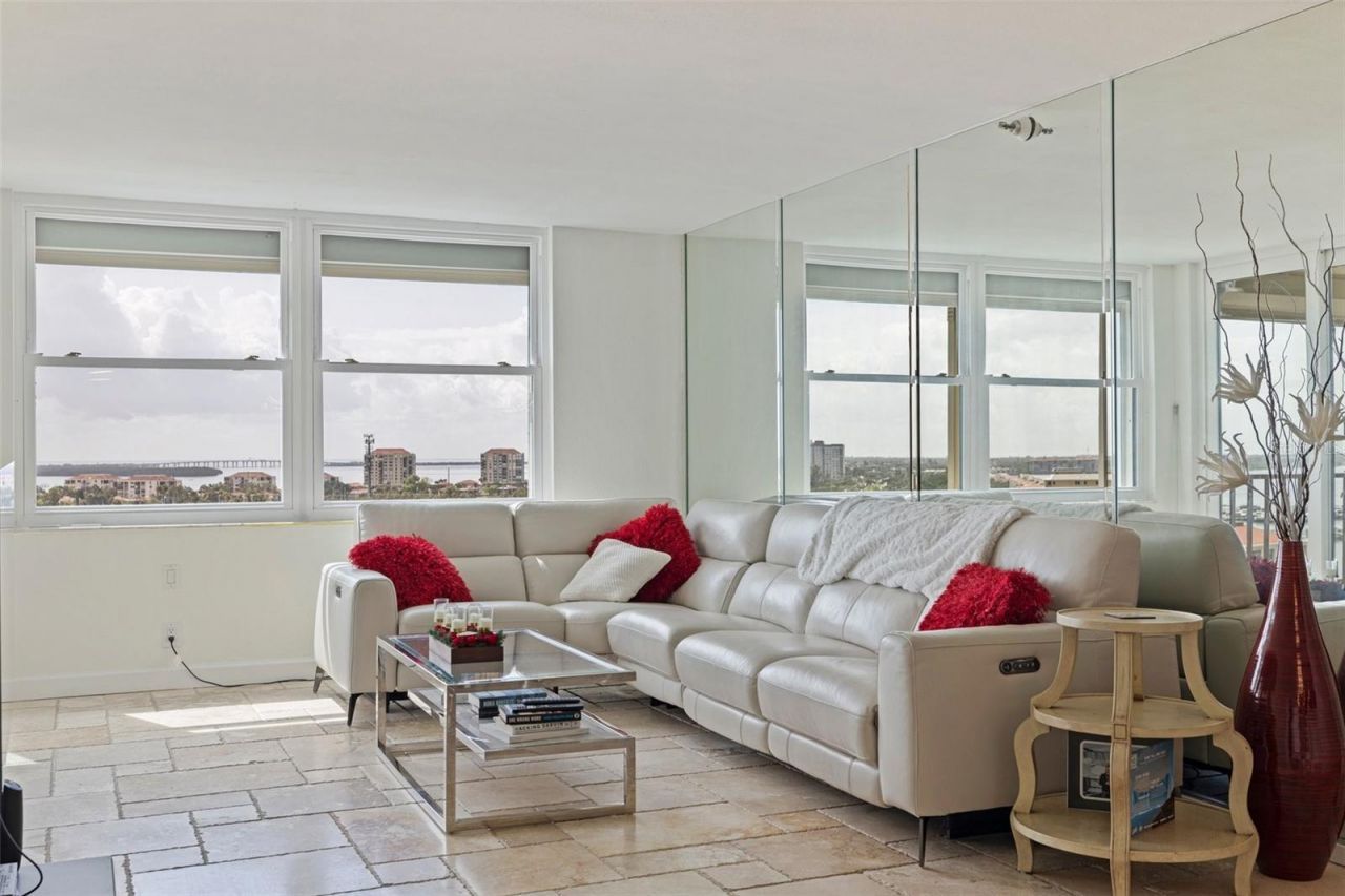 6265 Sun Boulevard, Unit 1203, Saint Petersburg, FL 33715 Photo